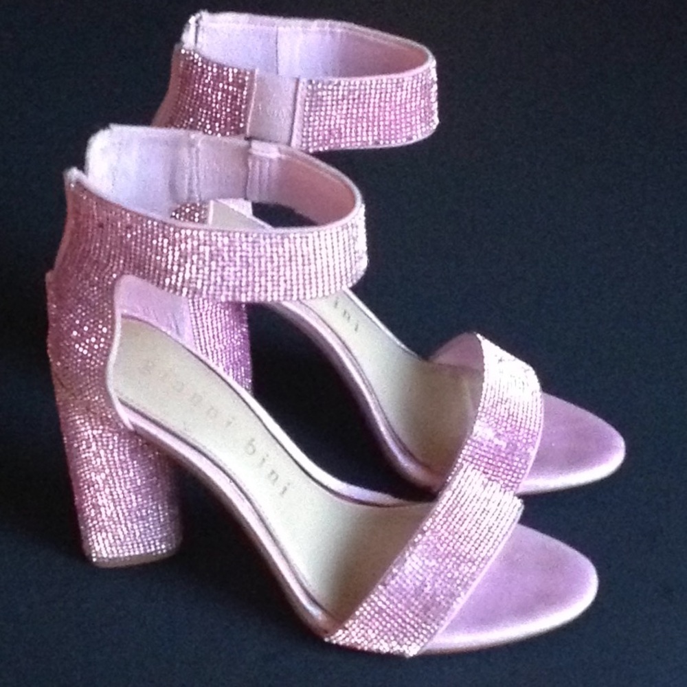 ⚫️ Gianni Bini - 'Ronilynn' Pink Bejeweled Heels